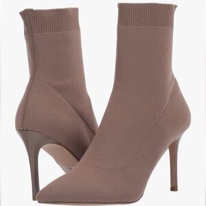 Steve Madden Claire Bootie